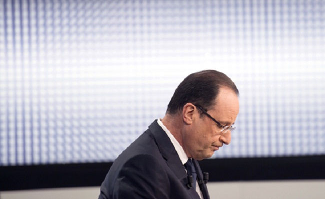Paris attacks: `France will destroy IS` - Hollande